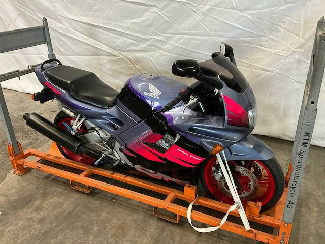 1994 honda sport cbr 600f motorfiets - afbeelding 4 van  7
