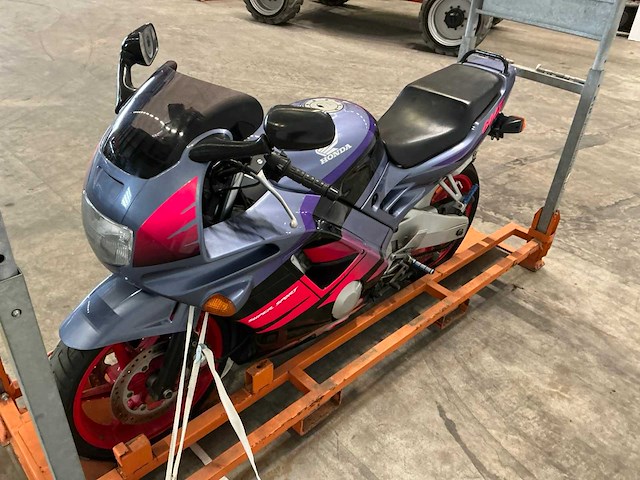 1994 honda sport cbr 600f motorfiets - afbeelding 6 van  7
