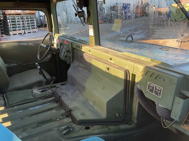 1994 humvee m 1097 a1 legervoertuig - afbeelding 6 van  22