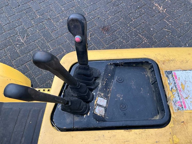 1994 hyster h3.00xm vorkheftruck met kiepbak - afbeelding 15 van  18