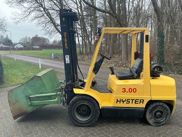 1994 hyster h3.00xm vorkheftruck met kiepbak - afbeelding 10 van  18