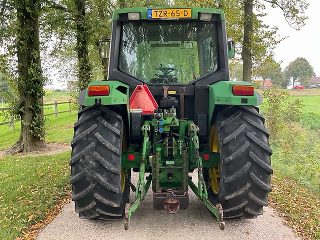 1994 john deere 6100 vierwielaangedreven landbouwtractor - afbeelding 34 van  37