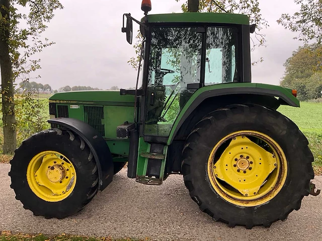1994 john deere 6100 vierwielaangedreven landbouwtractor - afbeelding 27 van  28