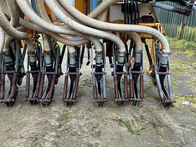 1994 joskin 4300/20gh akker- en graslandbemester - afbeelding 8 van  16