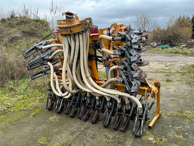 1994 joskin 4300/20gh akker- en graslandbemester - afbeelding 1 van  16