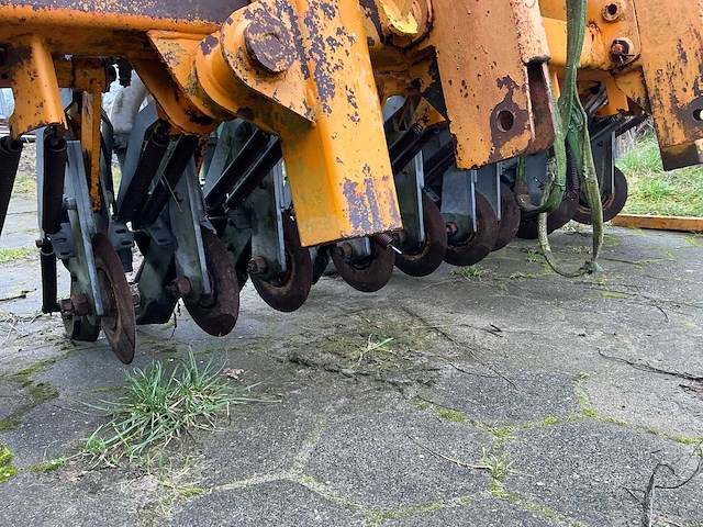 1994 joskin 4300/20gh akker- en graslandbemester - afbeelding 3 van  11