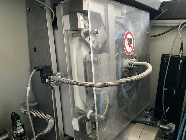 1994 leybold ag master met 240 vacuüm metallisatie-/ pvd coating installatie - afbeelding 12 van  13