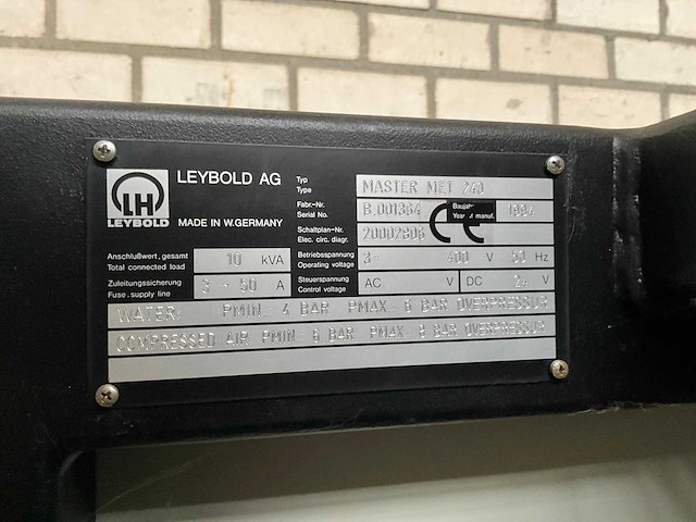 1994 leybold ag master met 240 vacuüm metallisatie-/ pvd coating installatie - afbeelding 5 van  13