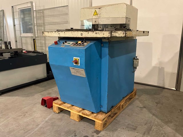 1994 lvd var 250/6 hydraulische uithoekmachine - afbeelding 10 van  16