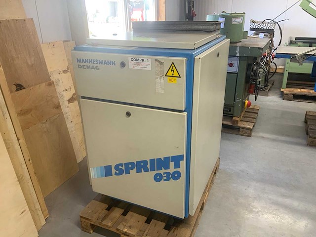 1994 mannesmann demag sprint 030 schroefcompressor - afbeelding 1 van  6