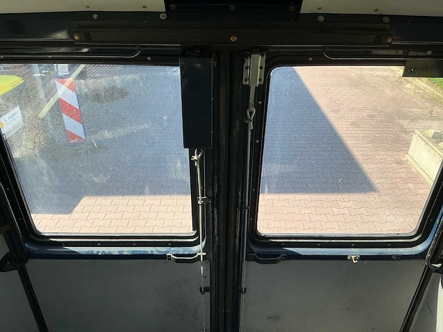 1994 mercedes-benz 609 d ex politie voertuig - afbeelding 20 van  34