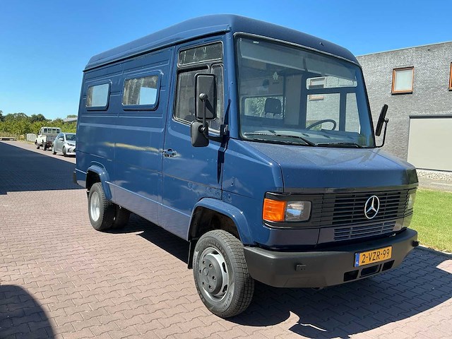 1994 mercedes-benz 609 d ex politie voertuig - afbeelding 31 van  34