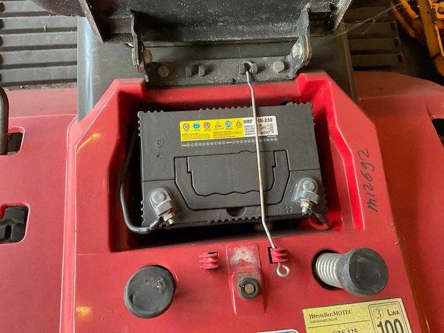 1994 motec gts125 zitmaaier - afbeelding 8 van  9