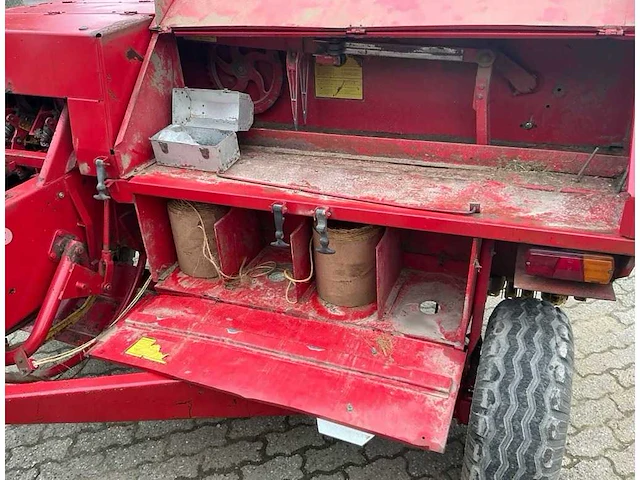 1994 new holland 377 baler - afbeelding 17 van  17