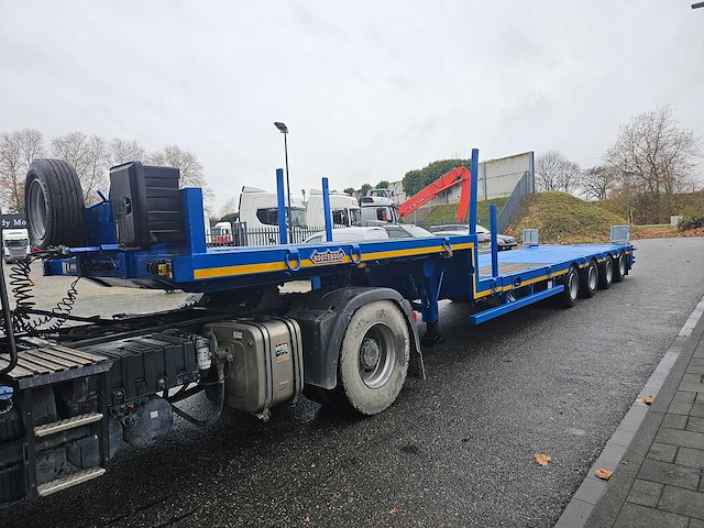 1994 nooteboom mco-58-04v telescopic 4-assige hydraulisch gestuurde dieplader – 44.000kg - afbeelding 1 van  16