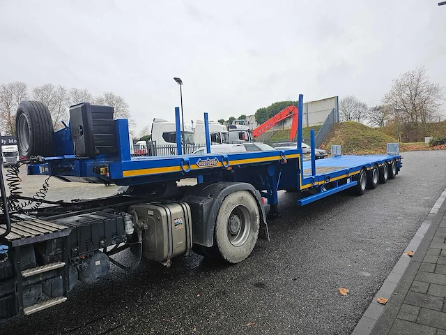 1994 nooteboom mco-58-04v telescopic 4-assige hydraulisch gestuurde dieplader – 44.000kg - afbeelding 1 van  16