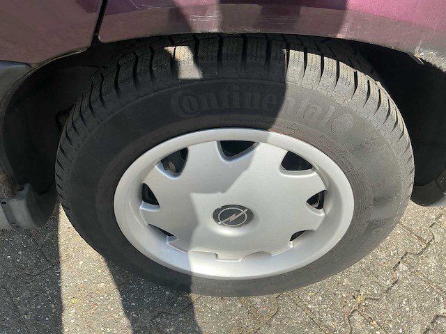 1994 opel omega 2.0i-16v gl personenauto - afbeelding 18 van  18