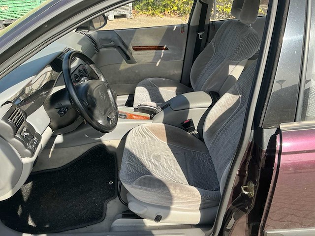 1994 opel omega 2.0i-16v gl personenauto - afbeelding 1 van  6