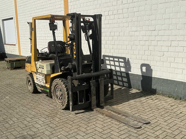 1994 tcm fhg 30 n vorkheftruck - afbeelding 1 van  18