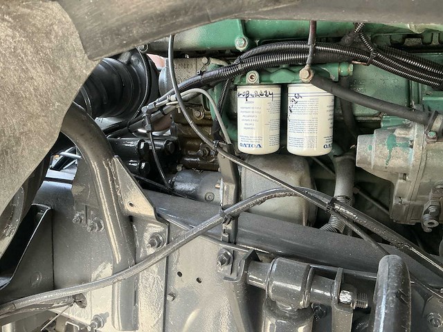 1994 volvo f16 oldtimer vrachtwagen - afbeelding 17 van  84