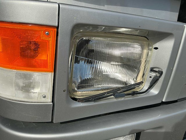 1994 volvo f16 oldtimer vrachtwagen - afbeelding 23 van  84