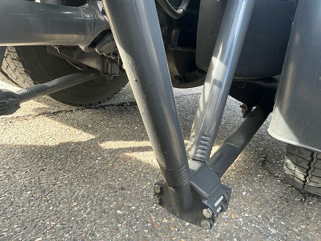 1994 volvo f16 oldtimer vrachtwagen - afbeelding 41 van  84