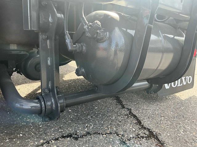 1994 volvo f16 oldtimer vrachtwagen - afbeelding 45 van  84