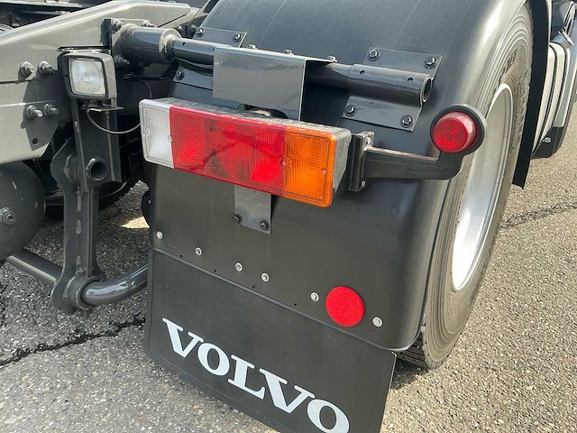 1994 volvo f16 oldtimer vrachtwagen - afbeelding 49 van  84