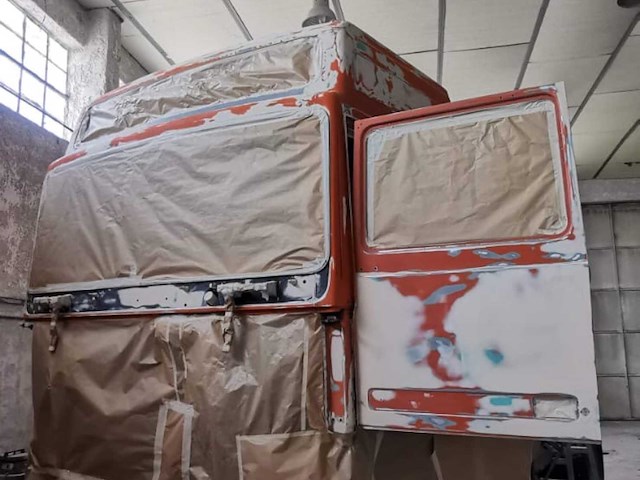 1994 volvo f16 oldtimer vrachtwagen - afbeelding 74 van  84