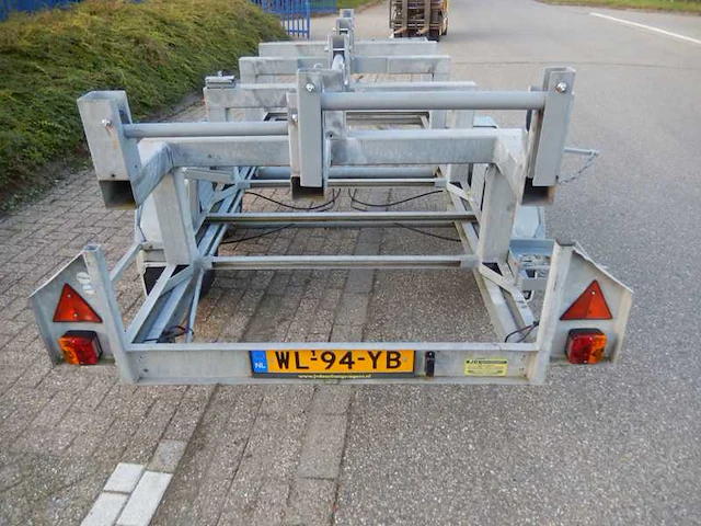 1994 wegvast haspel aanhangwagen - afbeelding 8 van  13