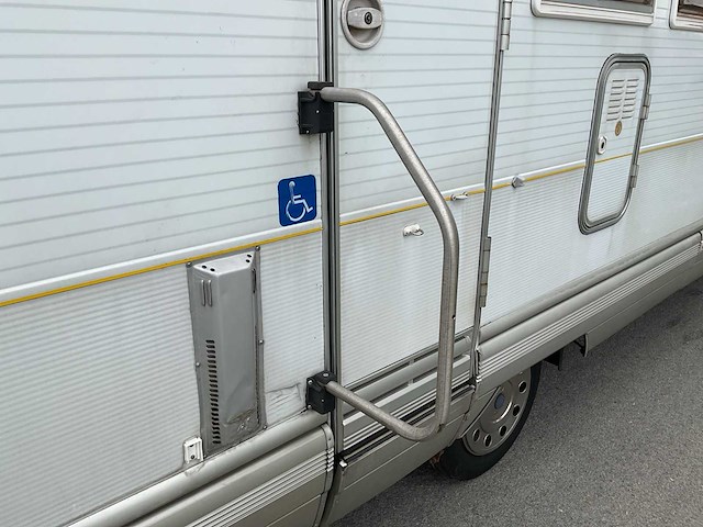 1995 - iveco laika 40.12 - camper/kampeerwagen - afbeelding 3 van  11