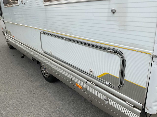 1995 - iveco laika 40.12 - camper/kampeerwagen - afbeelding 9 van  11