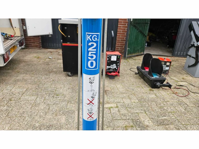 1995 - omcn - kg250 - versnellingsbak lift 250kg - afbeelding 7 van  7