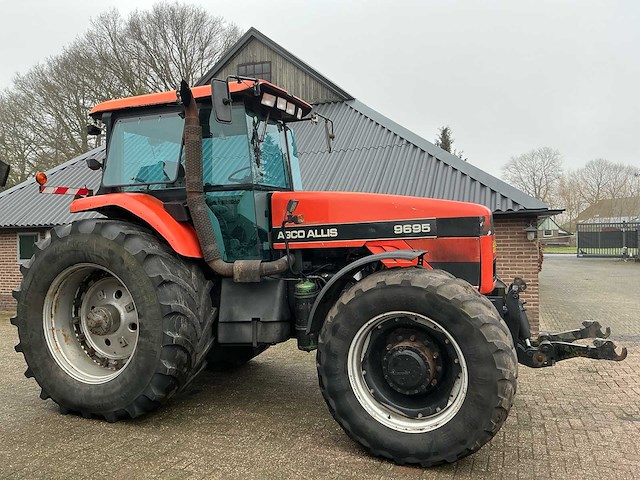 1995 agco-allis 9695 vierwielaangedreven landbouwtractor - afbeelding 17 van  21