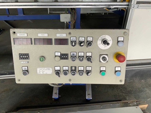 1995 albrecht bäumer kg rk verticale schuimrubber snijmachine - afbeelding 5 van  7