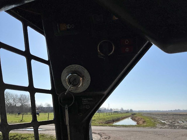 1995 bobcat 453 schranklader - afbeelding 2 van  7