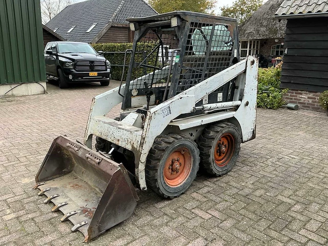 1995 bobcat 553 schranklader - afbeelding 1 van  35