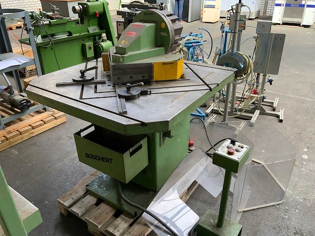 1995 boschert lb 13 futura hydraulische uithoekmachine plus pons index kop - afbeelding 1 van  8
