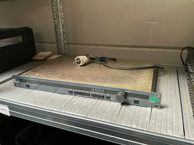 1995 bss dpr 804-ii dual time corrector - afbeelding 1 van  4