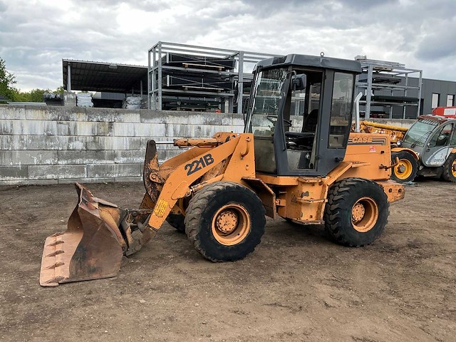 1995 case 221b shovel - afbeelding 1 van  36