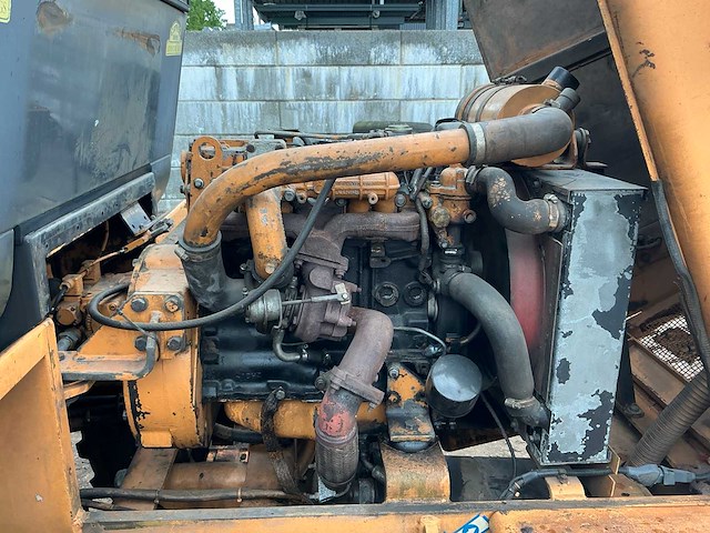 1995 case 221b shovel - afbeelding 25 van  36