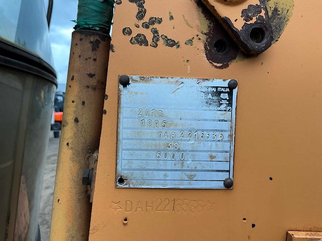 1995 case 221b shovel - afbeelding 30 van  36