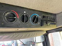 1995 case ih 4240 vierwielaangedreven landbouwtractor - afbeelding 14 van  22