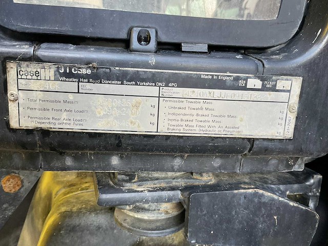 1995 case ih 4240 vierwielaangedreven landbouwtractor - afbeelding 15 van  22