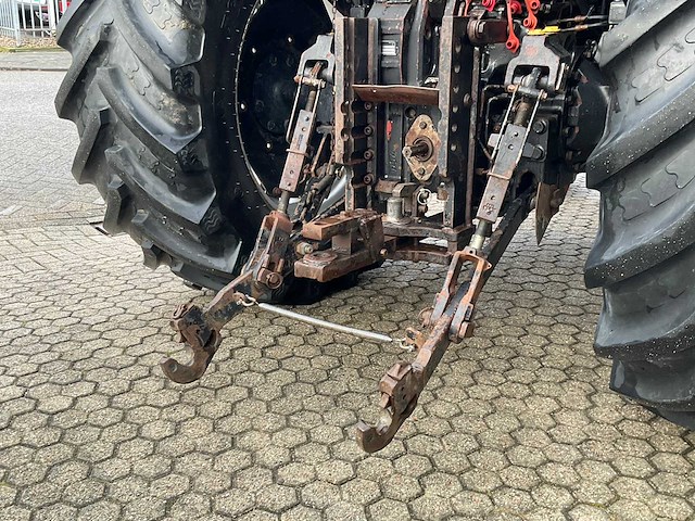 1995 case ih 5140a vierwielaangedreven landbouwtractor - afbeelding 6 van  28