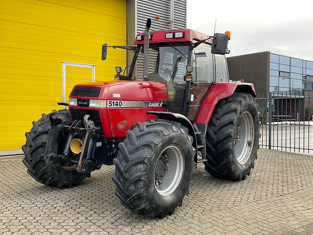 1995 case ih 5140a vierwielaangedreven landbouwtractor - afbeelding 1 van  28