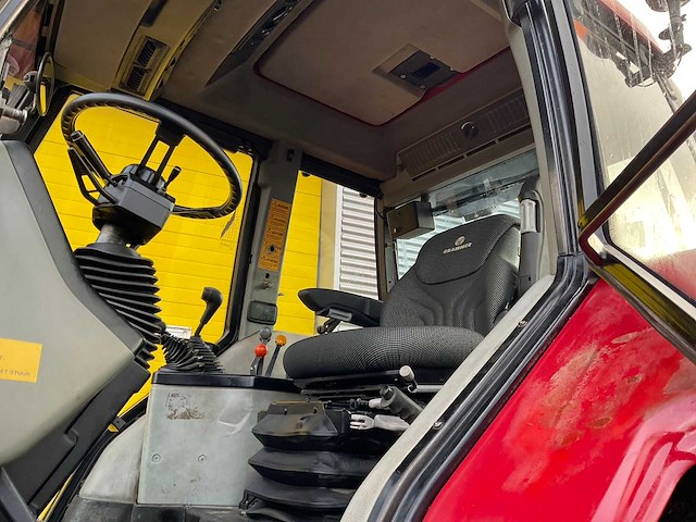 1995 case ih 5140a vierwielaangedreven landbouwtractor - afbeelding 13 van  28