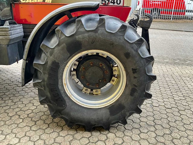 1995 case ih 5140a vierwielaangedreven landbouwtractor - afbeelding 28 van  28