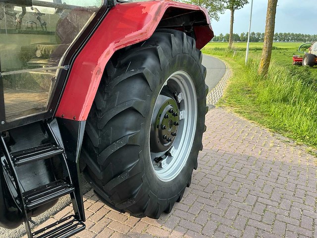 1995 case ih maxxum 5140 plus vierwielaangedreven landbouwtractor - afbeelding 2 van  23