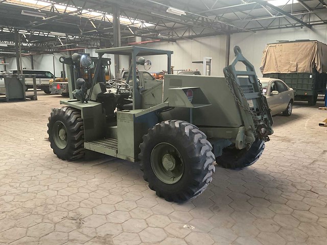 1995 case vorkheftruck - afbeelding 2 van  8